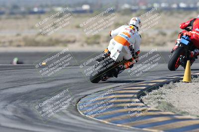 media/Dec-01-2025-Moto Forza (Mon) [[2daa91e15f]]/1-Advanced Group/Session 2 Turn 11 Backside/